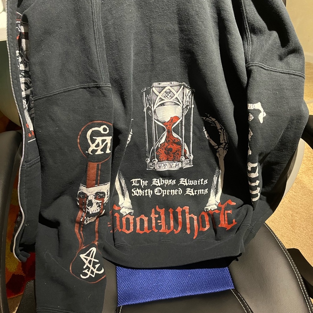 Goat Mhore hoodie